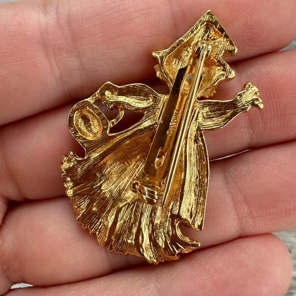 Vintage Avon Jewelry Witch Brooch Trick or Treat Brooch Halloween Jewelry Pin - Picture 3 of 3